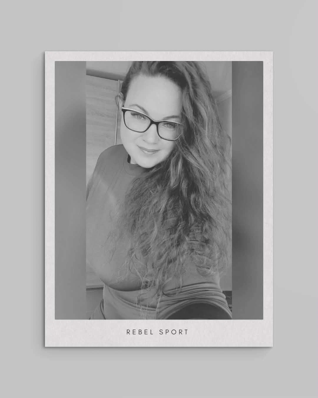 Probléma/kérdés esetén: rebelsportmedia@gmail.com — Berta Kaszanyi Dóra (REBEL Bajnokságok Szervezői Asszisztens, zene/bemutatkozó média munkatárs)